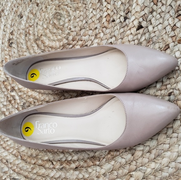 Franco Sarto Wedge Heels - Picture 2 of 3